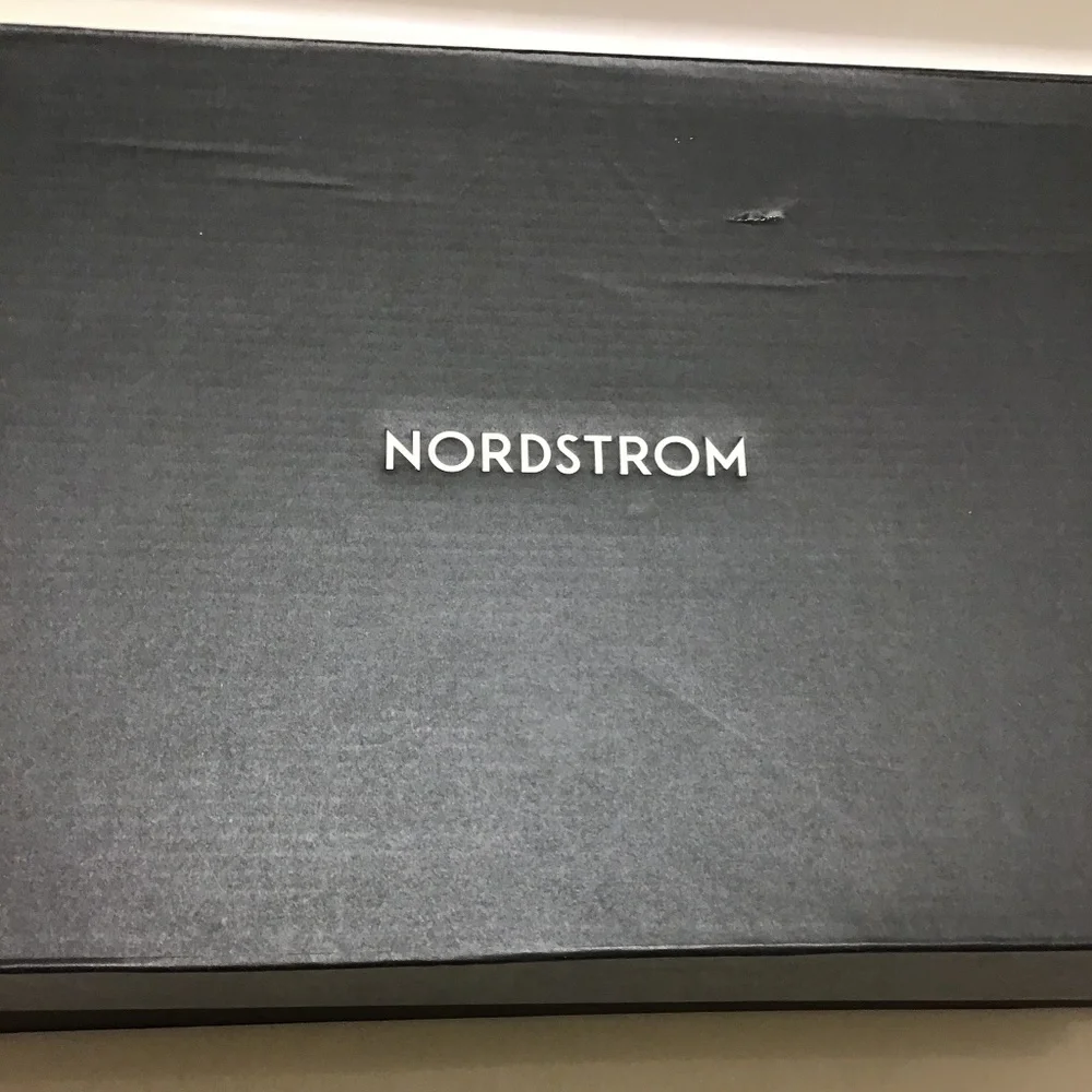 NORDSTROM LEATHER SNEAKERS MENS - Picture 2 of 16